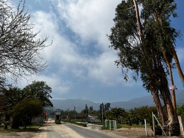 Venta Terreno 5.590 M2 En La Reserva Oasis De La Campana
