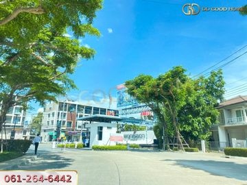 📌 Prueklada Pracha Uthit 90 Village Samut Prakan Province, 2-storey detached house