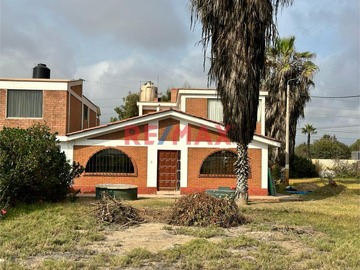 Venta De Casa De Playa US$ 109,900    En Club Sol Y Mar
