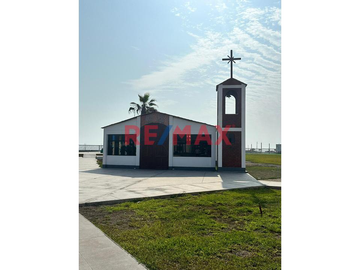 Venta De Casa De Playa US$ 109,900    En Club Sol Y Mar