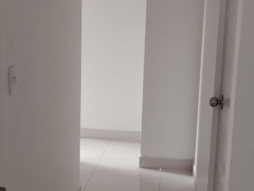 SAN LUIS SE VENDE  DEPARTAMENTO REMODELADO / ACABADOS MODERNOS / CODIGO KDV-1539