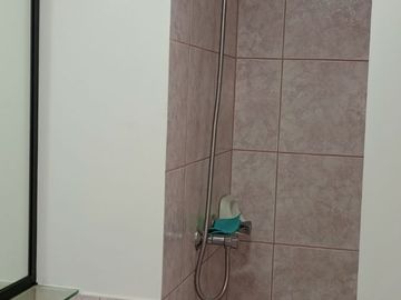SAN LUIS SE VENDE  DEPARTAMENTO REMODELADO / ACABADOS MODERNOS / CODIGO KDV-1539