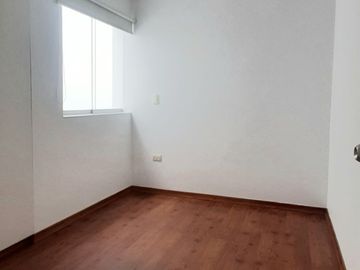 SE VENDE DEPARTAMENTO EN MIRAFLORES - CERCA MALECON DE LA RESERVA