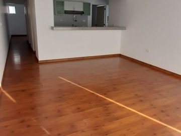 SE VENDE DEPARTAMENTO EN MIRAFLORES - CERCA MALECON DE LA RESERVA