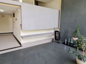 Se vende loft completamente amoblado
