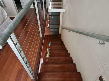 Se vende loft completamente amoblado