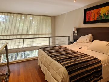 Se vende loft completamente amoblado