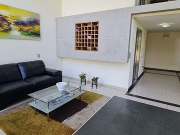 Se vende loft completamente amoblado