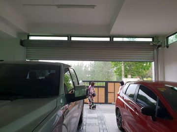 FOR SALE TAGAYTAY HOUSE AND LOT WITH SWIMMING POOL