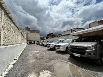 Terreno central en venta en Loja