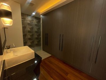 Pied Brand New House & Lot Sikatuna Village Q.C. Philhomes - Kenneth Matias