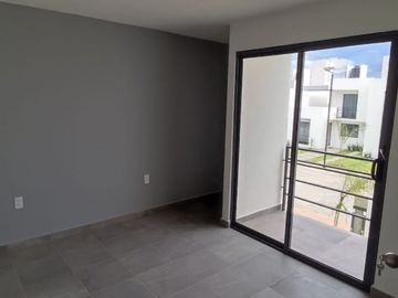CASA EN VENTA EN HIDALGO
