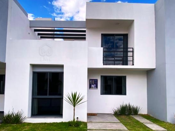 CASA EN VENTA EN HIDALGO