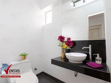 VENTA DE MODERNO DEPARTAMENTO EN SAN ISIDRO, URB. COUNTRY CLUB