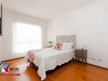 VENTA DE MODERNO DEPARTAMENTO EN SAN ISIDRO, URB. COUNTRY CLUB