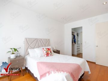 VENTA DE MODERNO DEPARTAMENTO EN SAN ISIDRO, URB. COUNTRY CLUB