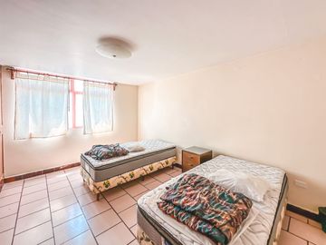 CASA DE UN PISO EN VENTA A UNOS PASOS DE LA RECTA A CHOLULA