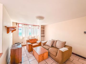 CASA DE UN PISO EN VENTA A UNOS PASOS DE LA RECTA A CHOLULA