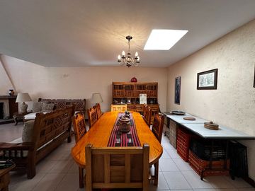 CASA DE UN PISO EN VENTA A UNOS PASOS DE LA RECTA A CHOLULA