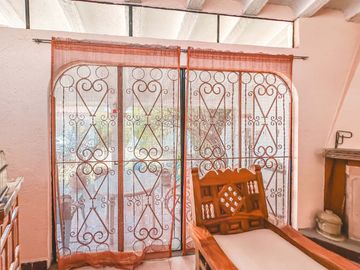 CASA DE UN PISO EN VENTA A UNOS PASOS DE LA RECTA A CHOLULA