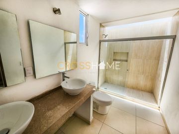 ¡GRAN OPORTUNIDAD! CASA EN VENTA EN CAPITAL SUR, QUERÉTARO.