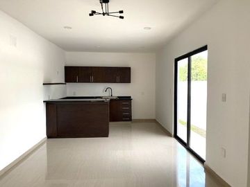 Casa habitacion en Pre Venta 2 niveles, 3 recamaras, Fracc. La Tampiquera, Boca del Rio Ver