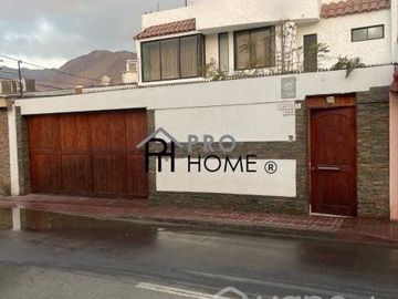 AMPLIA Y CÓMODA CASA EN SECTOR SUR DE ANTOFAGASTA