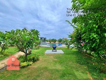 5 Badrooms Beachfront Villa Kui Buri for Sale