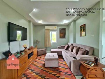 5 Badrooms Beachfront Villa Kui Buri for Sale