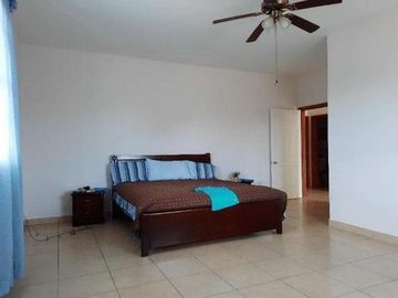 CASA DE PLAYA CON PISCINA DE VENTA EN NUEVA GORGONA PANAMA