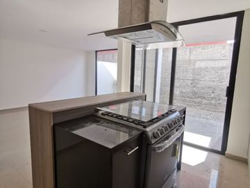 EN RENTA O VENTA HERMOSA CASA EN CHOLULA PUEBLA, RESIDENCIAL LUCENDI
