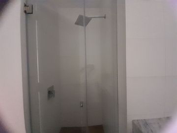VENDO DEPARTAMENTO EN PRIMER PISO DE ESTRENO MIRAFLORES