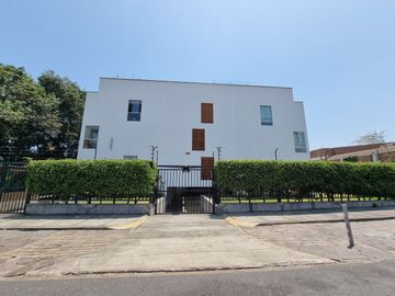 VENTA DEPARTAMENTO DUPLEX URB. LOS GRANADOS, SANTIAGO SURCO