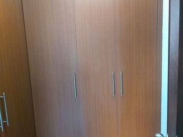 EN VENTA,$ 140.00.0  NEGOCIABLE DE 120 mtrs.SECTOR CHECOSLOVAQUIA Y 6 DE DIC. ELEGANTE DEPARTAMENTO DE 2 DORMITORIOS