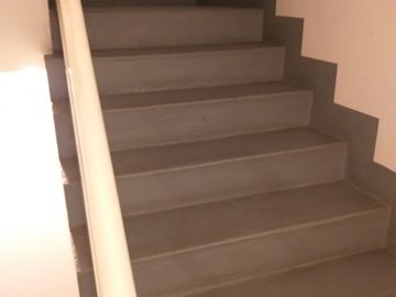 EN VENTA,$ 140.00.0  NEGOCIABLE DE 120 mtrs.SECTOR CHECOSLOVAQUIA Y 6 DE DIC. ELEGANTE DEPARTAMENTO DE 2 DORMITORIOS