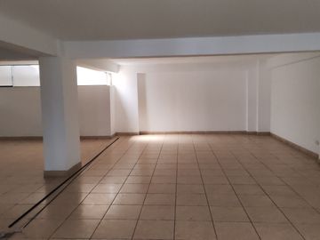 Venta de duplex impecable último piso 3 dormitorios en Alberto del Campo, Magdalena