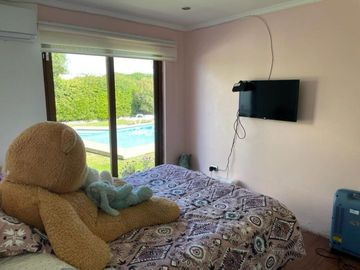 Maravilloso lugar para vivir, casa en Mantagua,Condominio con seguridad, bien tenida, gran piscina, cerca de movilización