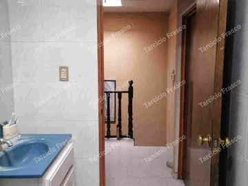 CASA EN VENTA COLONIA AGUSTÍN ARRIAGA RIVERA, MORELIA MICHOACÁN.