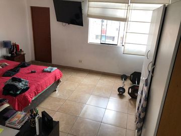 Casa Ideal Para Inversión en San Juan de Miraflores