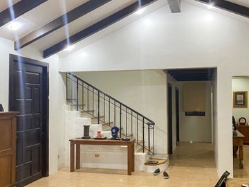 House and Lot for Sale in Tagaytay, Alta Mira Tagaytay Highlands, Fully Furnished 3 Bedroom 3BR
