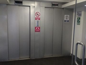 Alquiler de amplia Oficina de 293mt2 en 3 piso de edificio mixto
