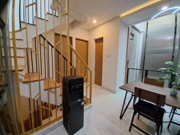Rumah Jl.Raya Pejaten,Baru 3 LANTAI Mewah Murah Pasar Minggu Jaksel Kota Jakarta Selatan Jual Dijual