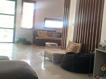 Dijual Rumah Modern Siap Huni, di Nusa Loka BSD City - Tangerang Selatan