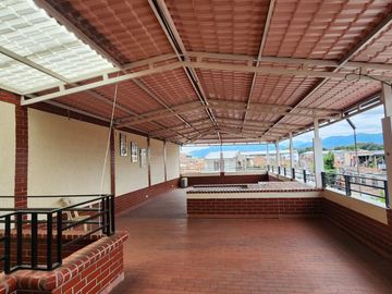 SE VENDE CASA ESQUINERA DE TRES (3) NIVELES CON TERRAZA MUNICIPAL- TULUÁ (VALLE) 💯😍