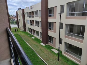 Venta Departamentos a Estrenar, Crédito VIP, Sector Conocoto.