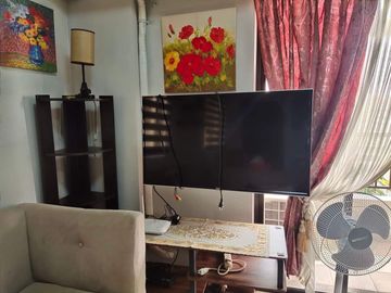 Furnished Unit 3 BR Condo and Parking in The Birchwood Acacia Estates Taguig City DMCI Homes near BGC