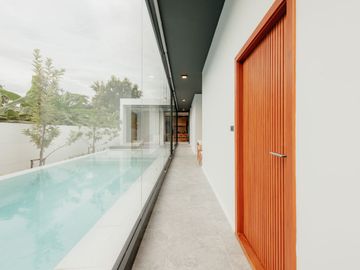 Pool Villa for sale 3 Bedrooms with furniture in Chang Phueak