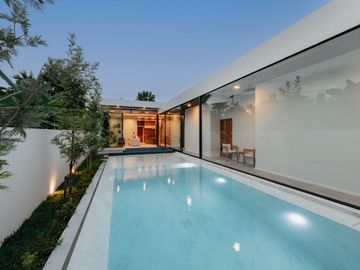 Pool Villa for sale 3 Bedrooms with furniture in Chang Phueak