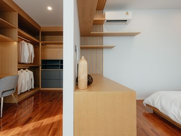 Pool Villa for sale 3 Bedrooms with furniture in Chang Phueak