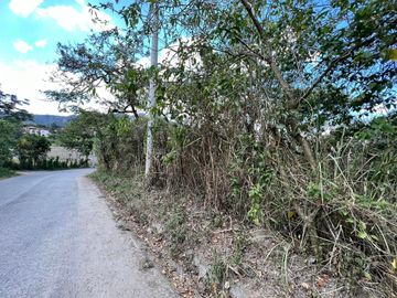 Terreno en venta en Vilcabamba a 7 cuadras del parque central